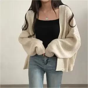 여자 가디건 니트 루즈핏 노버튼 도톰 벌룬핏 아우터 (WFK6L9R)