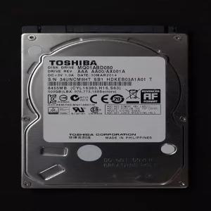 도시바 500GB 2.5인치 SATA 노트북 하드 드라이브(5400rpm 8MB 캐시) MQ01ABD050 기계식 디스크