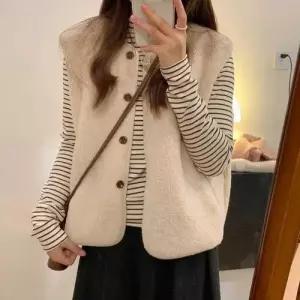 페이크 양털 브라운 단추 간절기 봄 아우터 조끼 WE6B928