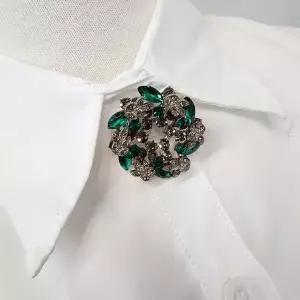 꽃모양 큐빅 브로치 여성 코사지 WFGYTNR