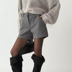 [다잇템] 여자 페이크모직 3부 편한 FW 속밴딩 미니멀리즘 반바지_24025872_588872