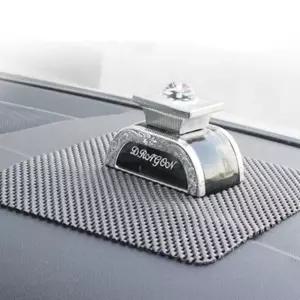 논슬립 고정매트 차량 대시보드 미끄럼방지 패드 (WFKBQSU)