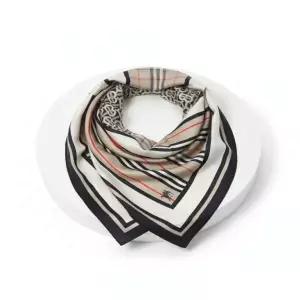 [버버리]생산 Monogram, Icon Stripe and Check Print Silk Scarf 8011951 모노그램 아이콘 스트라이프