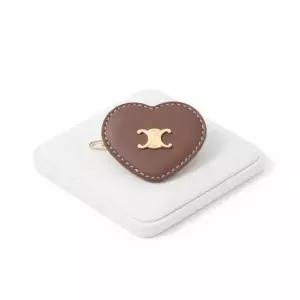 [셀린느]25FW HEART HAIR CLIP IN CALFSKIN AND BRASS 461OI3BCF 04TG 하트 헤어 클립 815878