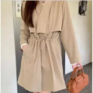 여성코트 44-66사이즈 트렌치코트 빅카라 허리스트링 루즈핏 자켓 러블리자켓 사무실 출근룩 정장