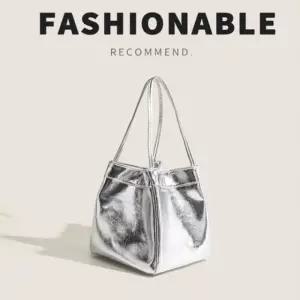 실버앤블랙 큐브 핸드백 가방 토트백 실버 핸드백 여성 큐브