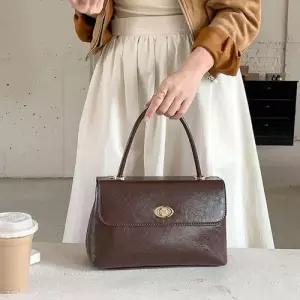 탈부착 크로스 스트랩 골드 버클 포인트 심플 토트백 WEED3CE