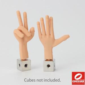 호환 스톱모션 인형의 자유로운 움직임을 위해 내부에 알루미늄 와이어 실리콘 손 1쌍