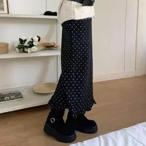 [다잇템] 여성용 울도트 프릴롱스커트