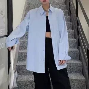 레이디스 원컬러 심플 모던 가슴 포켓디테일디테일 와이셔츠