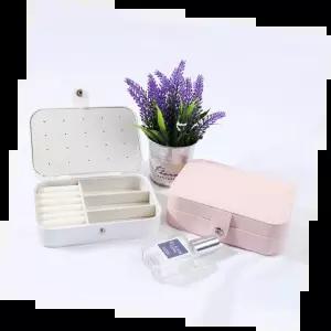 휴대용보관함 다용도 여행 정리함 자주 쓰는 소품 보관 수납 박스 편리한 이동형 디자인