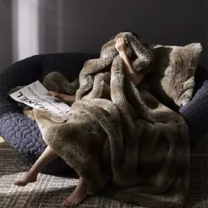 토끼 담요 차량용 벨벳 캠핑 이불 소파 차박 블랭킷