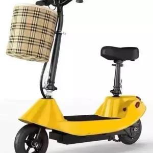 앉아서 타는 전동 초경량 이륜 스쿠터 킥보드 세발