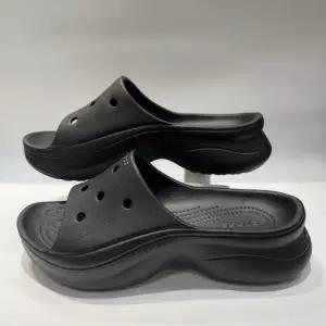 [크록스] 여성 베이 슬라이드 211108-001