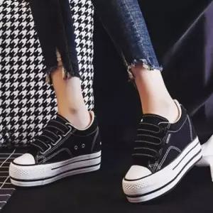 여성 2컬러 8CM 속굽 키높이 스니커즈 운동화 캔버스화 찍찍이 신발