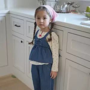 네네루 아레나청조끼 26봄