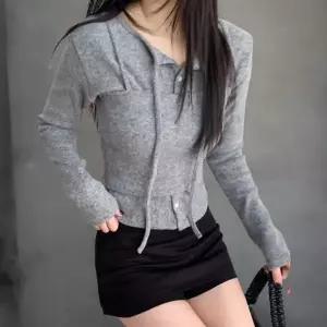 [하프클럽/]여성 슬림핏 크롭 니트 가디건 스트랩 투피스