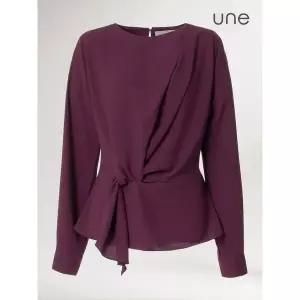 [하프클럽/윈]UNE트위스트페플럼 모던블라우스