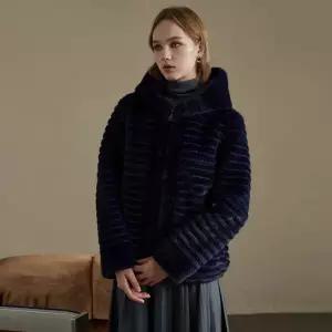 [엘루아][엘루아] VEGAN FAUX 밍크 후드 하프코트_네이비