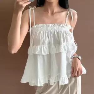 여성 러블리 프릴 리본 나시 셔링 밴딩 블라우스