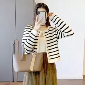 여성 2컬러 스트라이프 봄 가을 라운드 단가라 가디건 (KYR-WFFO60N)