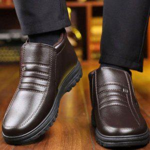 데일리웨어맨즈 겨울용 결혼식 코디네이션 글로시마감 동계용 롱부츠 풋웨어 어글리슈즈 유니크 슈즈류 스