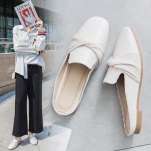 정제미여름슬리퍼 슬리퍼형슈즈 여성블로퍼 꼬임장식 유니크 스타일리쉬