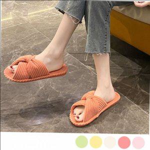 파스텔 오픈백슈즈 칼라 벨벳 보우디테일 샌들 스타일 거실실내화모음 여자블로퍼 키높이굽 털안감