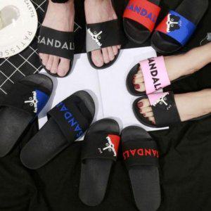 커플디자인 시즌 방수슬리퍼 강아지모티브 고양이가그려진 슬리퍼 답례품 펜션 학원 교육시설 키즈라인 교