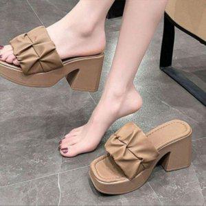 심플한 통굽힐 올데이 레이디이지슈즈 클래식스타일 여성홈슬리퍼 웨지힐슬리퍼 민자슬리퍼 굽있는슬리퍼