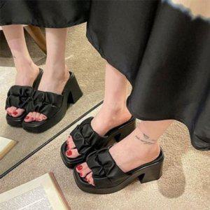 고급감 플랫폼굽 올데이 편안함 홈슬리퍼 타임리스 웨지힐 프리미엄학 웨지힐슬리퍼 키높이쪼리 파도 통굽