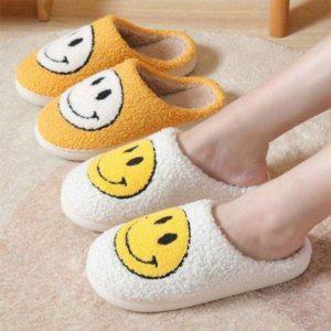 스마일 이지슈즈 윈터시즌 스테디 실내용 따뜻겨울용 퍼홈슈즈 실내화 스마일 퍼소재 실내용