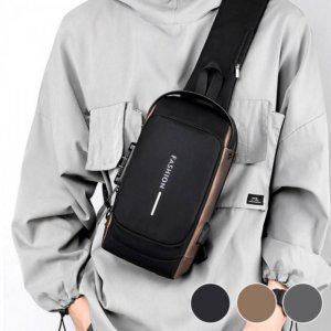 캐주얼크로스백 USB포트 방식 캐주얼룩 남학생