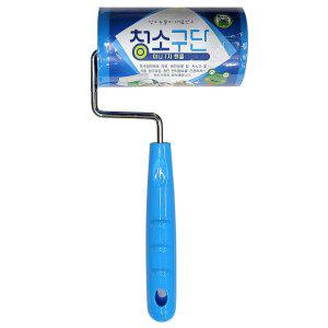 차 안 시트에 떨어진 과자 부스러기 T자 테이프클리너