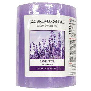 마음을 편안하게 감싸는 라벤더의 은은한 향초 400g