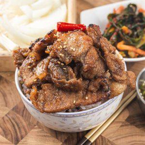 (갈비맛집1995) 한돈 1+등급 간장 제육볶음 불고기 두루치기 주물럭 양념갈비 제육갈비 350g+350g. 총 700g