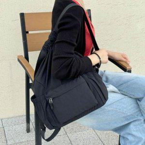 조리개 실용적인 패션백팩 디자인의 여성가방 데