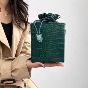 여대생숄더백 특이한핸드백 여대생 대학생데일리백