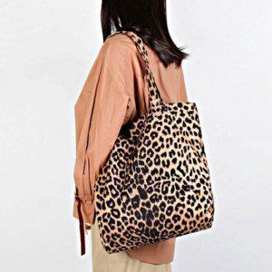 태슬사각숄더백 레오파트 퍼니메이드 스타일러쉬한