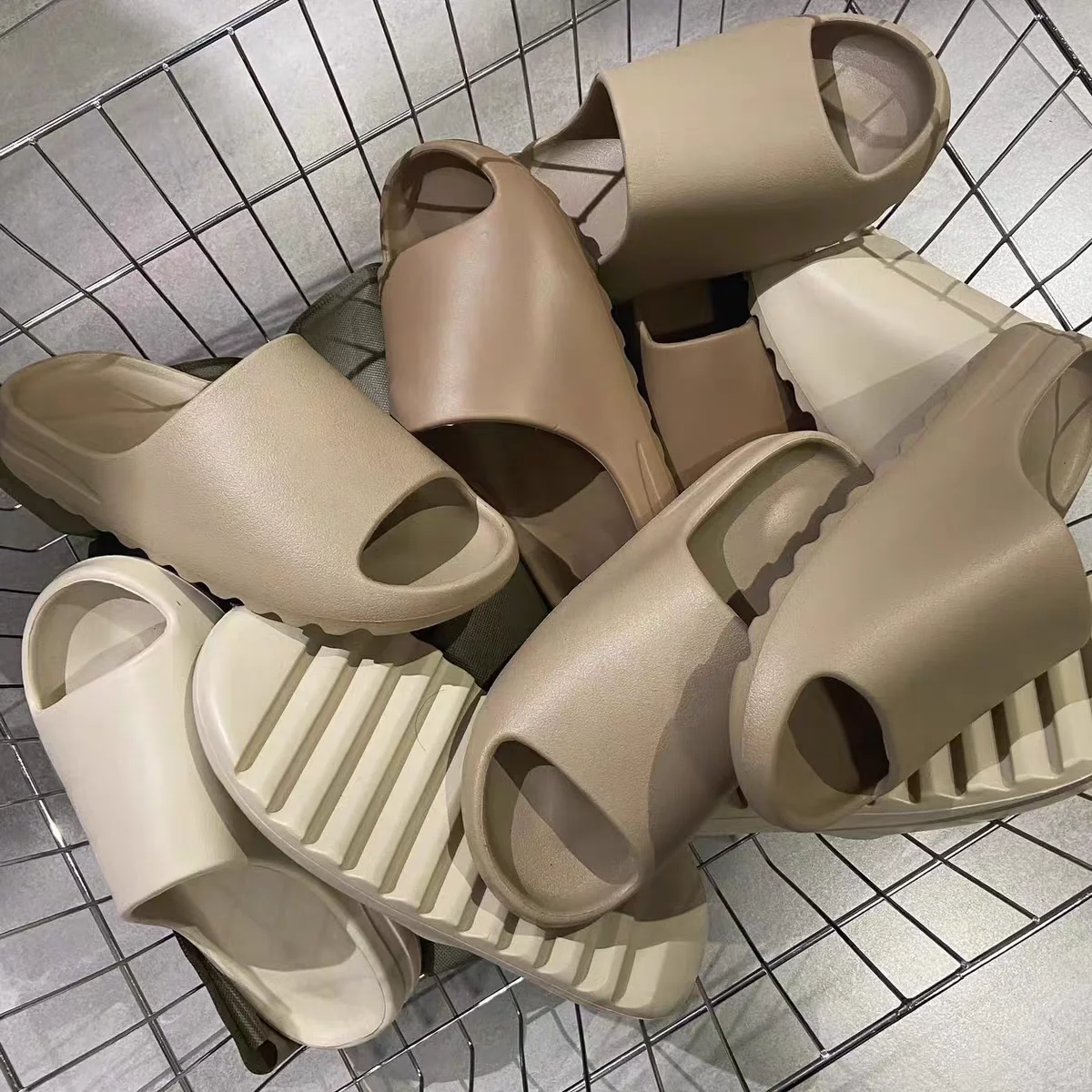 코코넛 슬리퍼 클라우드 두꺼운 밑창 샌들 여름 패션 부드러운 바닥 비치 남성 슬리퍼 여성 샌들 EVA 슬라이드