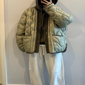 진정한 2025 겨울 신상 짧은 면 재킷 두꺼운 코듀로이 디자인 패치워크 면 충전 여성용 따뜻한 코트