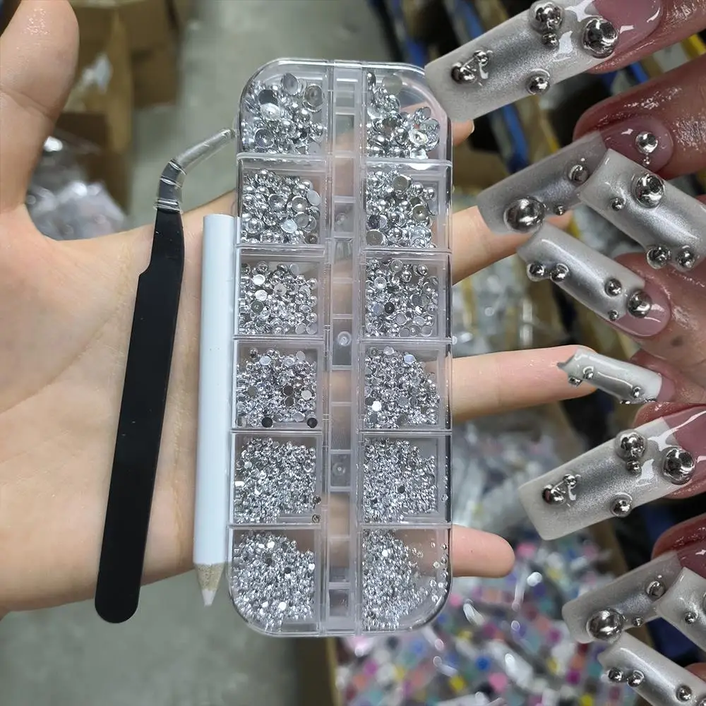 12칸 3D 실버 펄 네일 참 믹스 사이즈 플랫백 캐비어 비즈 네일 아트 장식 DIY 할로윈&크리스마스 매니큐어 부품