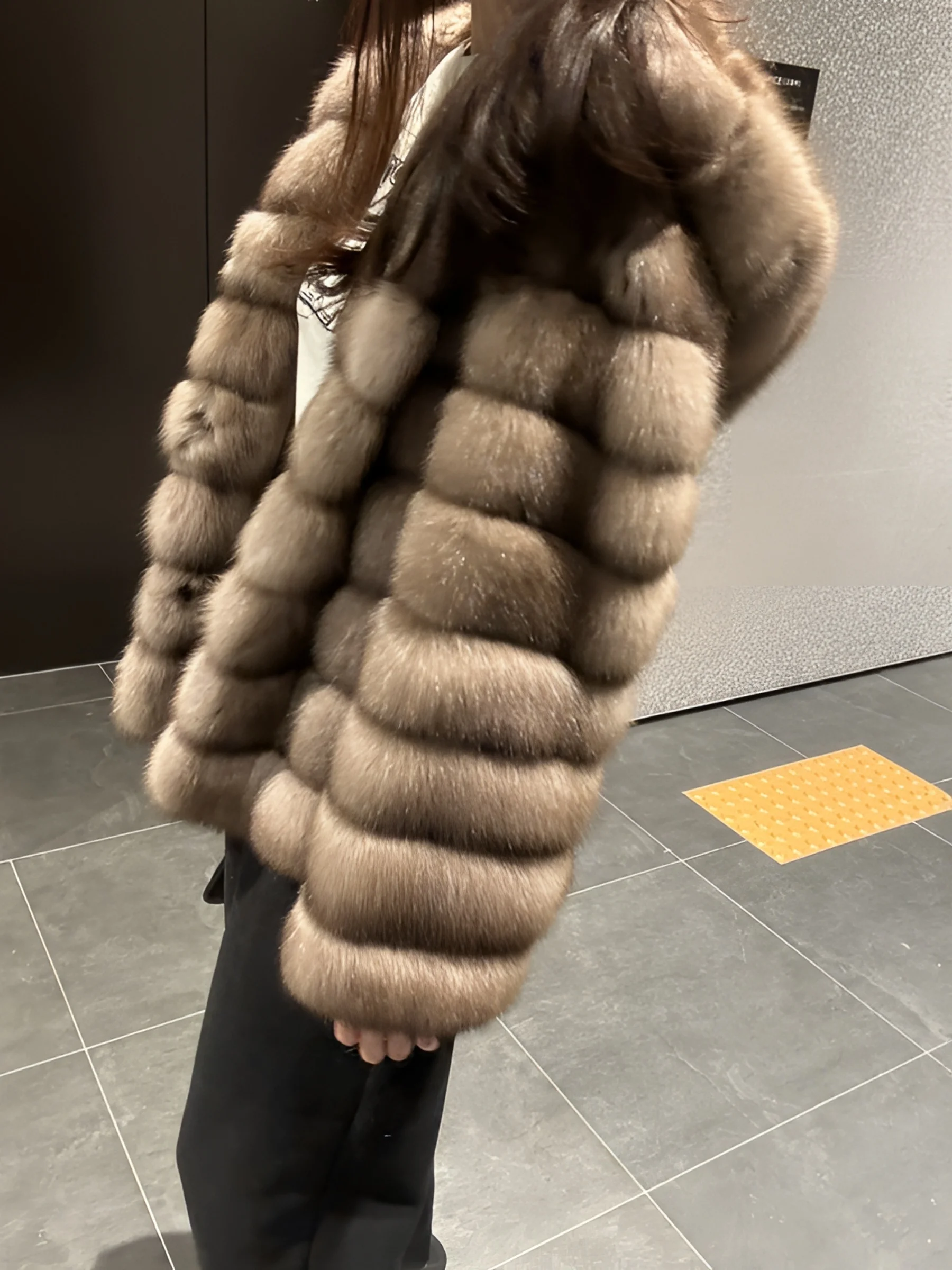 고품질 디디 퍼 숏 후드 캐주얼 페이크 퍼플 밍크 코트 여성용 루즈핏 긴팔 세 버튼 클로저 재킷