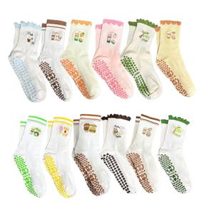 유럽 ​​사이즈 36-43, 하트 모양의 레이스 자수 요가 양말 1켤레, 종아리 중간 길이, 여성용