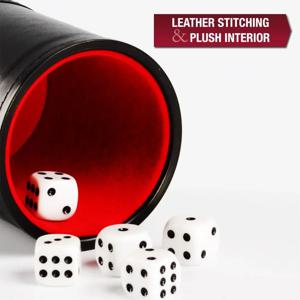 뚜껑이 달린 가죽 주사위 컵 녹색 빨간색 라이닝 내부 거짓말 쟁이 주사위를 위해 흔들리는 조용한 Farkle Yahtzee 보드 게임 5개 주사위 포함