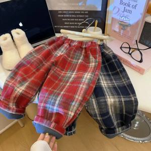 2025 가을 겨울 신상 트렌디하고 세련된 아동용 플러시 캐주얼 만능 체크 스트레이트 팬츠 한국 버전