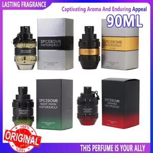 90ML Bold Men's Passion Bomm-향수 스파이시 우디 향수 스프레이, 녹색 검정색 변형으로 남성적인 지속력을 유지