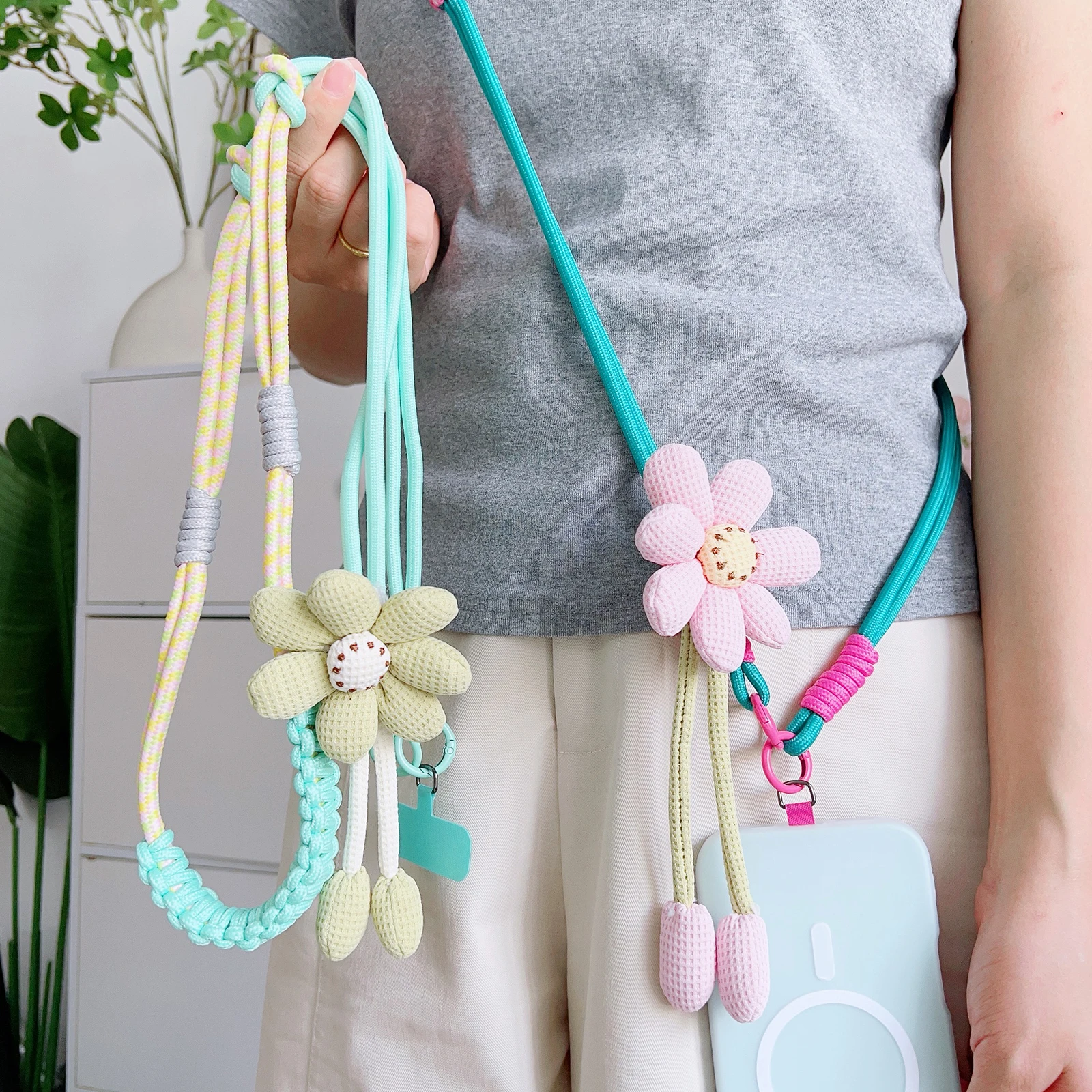 순수 수공예 만능 휴대폰 스트랩, 긴 크로스바디 스트랩, 패셔너블한 해바라기 펜던트, 두꺼운 스트랩