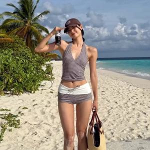 새로운 섹시한 딥 V 푸쉬업 비키니 세트 하이웨이스트 체크 팬티 뱃살 보정 백리스 투피스 수영복 (해변 휴가용)