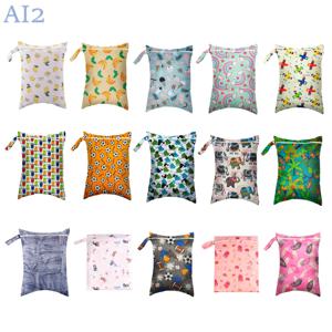 30X40cm 젖은 건조 가방 아기 대용량 기저귀 기저귀 방수 가방 만화 인쇄 핸드백 야외 유모차 운반 팩 보관